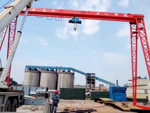 電動單（dān）梁龍門吊